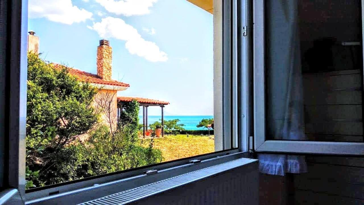 Maronia Villa Экстерьер фото